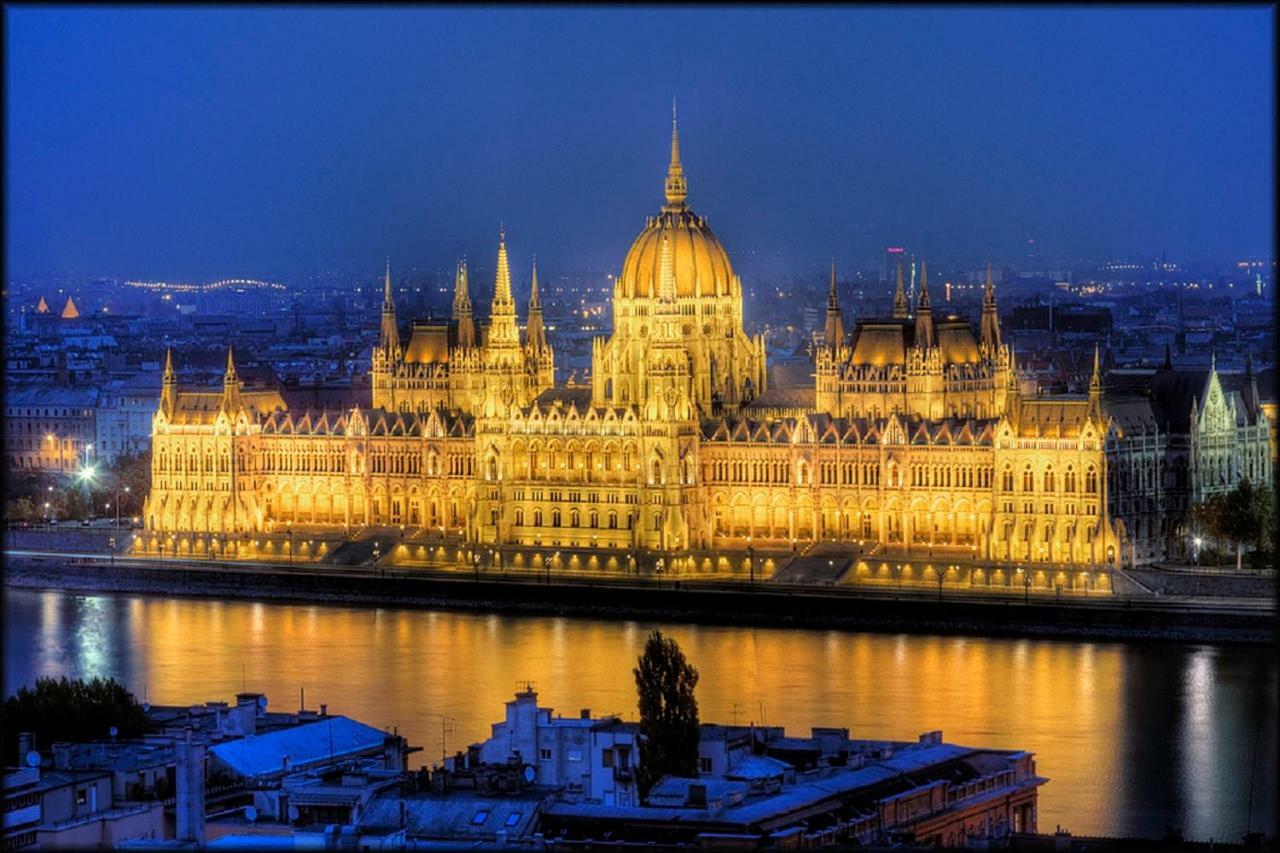 Cheerful And Cozy 2 Bedrooms 2 Bathrooms Apartment With Top Location Budapesta Exterior foto